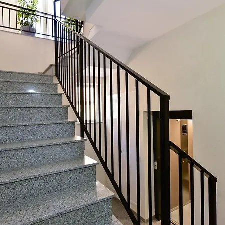 Apartament Cura